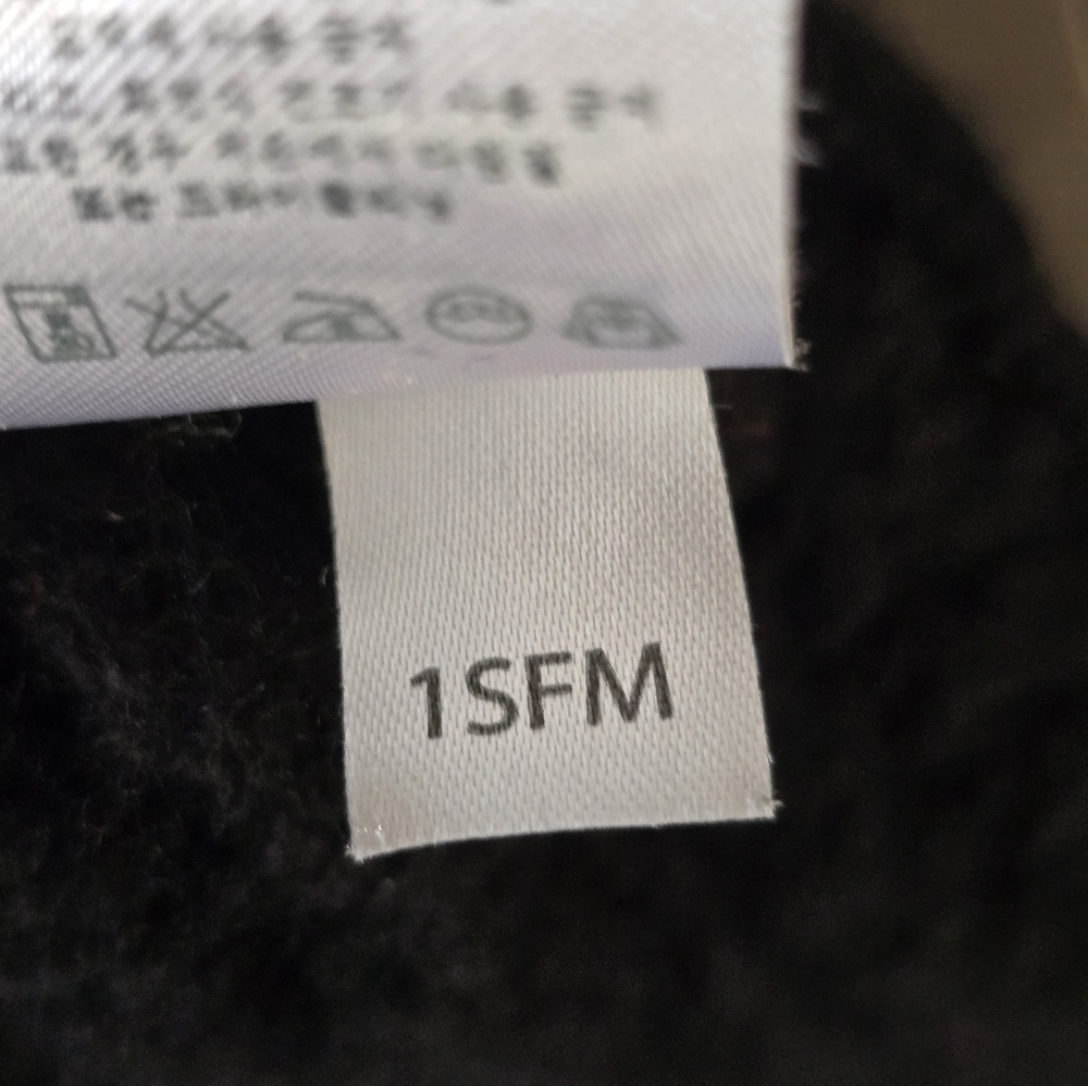 Smartwool Merino Wool/Acrylic Pom Pom Knit Beanie Cap Hat BlK OS - Picture 8 of 9